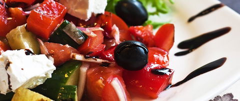 Camelot Gourmet Pizza - Sunshine Coast Guide 2