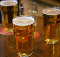 Banjo's Tavern - Sunshine Coast Guide