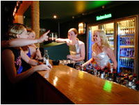 Leisure Inn - Sunshine Coast Guide 1