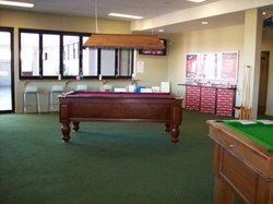 Black Stallion Hotel - Sunshine Coast Guide 2