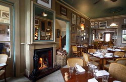 O'Connells Centenary Hotel - Sunshine Coast Guide 3