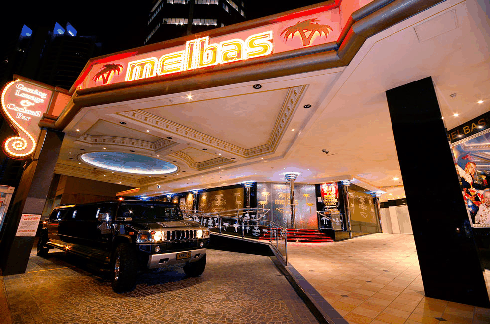 Melbas on the Park - Sunshine Coast Guide