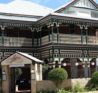 Julios - Sunshine Coast Guide