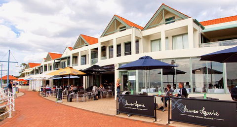 Emmas On The Boardwalk - Sunshine Coast Guide 3