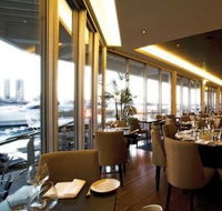 Glass Dining  Lounge Bar - Sunshine Coast Guide