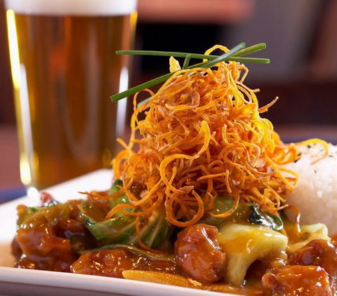 Yardhouse Bar & Brasserie - Sunshine Coast Guide 4