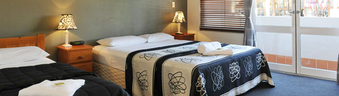 Bay View Hotel - Sunshine Coast Guide 5
