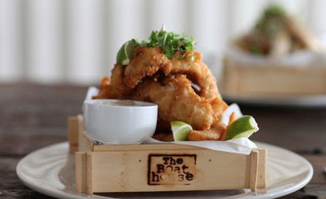 McCarrs Creek Road - Sunshine Coast Guide 1