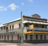 Young Australian Hotel - Sunshine Coast Guide