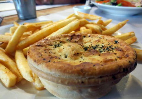 Elly’s Coffee Lounge - Sunshine Coast Guide 1