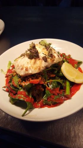 Lighthouse Beach Cafe - Sunshine Coast Guide 2
