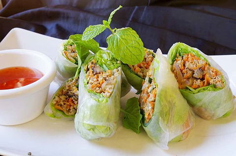 Khot Thai Restaurant - Sunshine Coast Guide 7