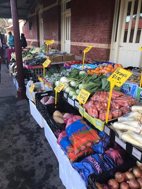 Yea Railway Market - Sunshine Coast Guide 0