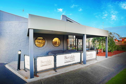 Best Western Mahoneys Motor Inn - Sunshine Coast Guide 4