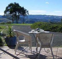 Claerwen Retreat - Sunshine Coast Guide