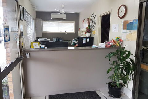 Miners Lodge Motor Inn - Sunshine Coast Guide 3