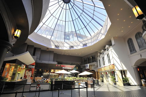 Novotel Melbourne Glen Waverley - Sunshine Coast Guide 2