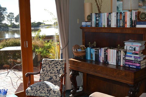 The Waterfront Wynyard - Sunshine Coast Guide 2