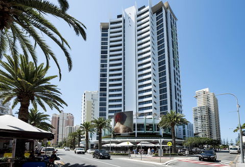 Aria Apartments - Sunshine Coast Guide 0