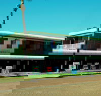 Longreach Motor Inn - Sunshine Coast Guide