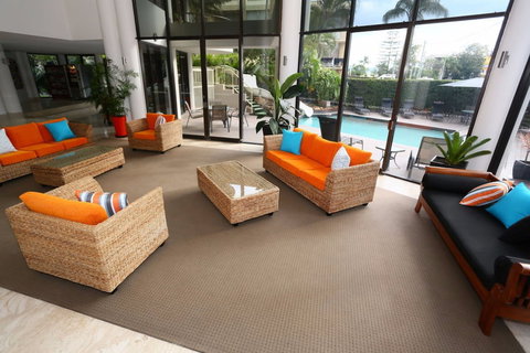 The Regent Apartments - Sunshine Coast Guide 0