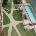 Banyandah Towers - Sunshine Coast Guide 0
