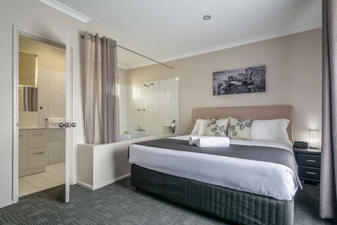 Ace Accommodation Albany - Sunshine Coast Guide 3