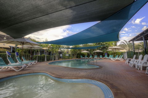 Broome Beach Resort - Sunshine Coast Guide 6