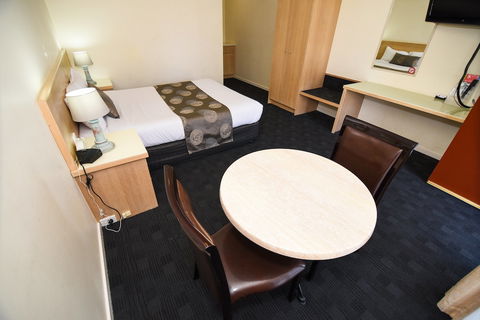 Sandown Heritage Motel - Sunshine Coast Guide 6