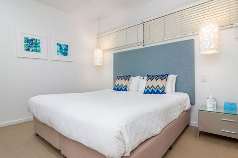 201 Lake Street Apartments - Sunshine Coast Guide 3