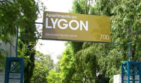 Apartments On Lygon - Sunshine Coast Guide 4