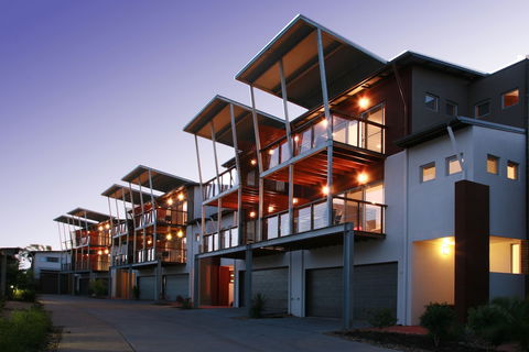 Best Western Plus Quarterdecks Retreat - Sunshine Coast Guide 3