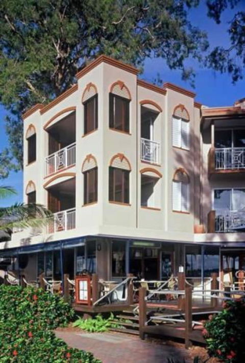 Alassio Palm Cove - Sunshine Coast Guide 2