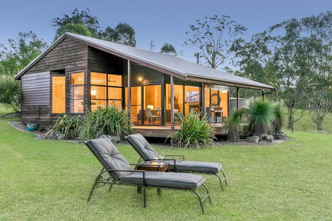 Cedars Mount View - Sunshine Coast Guide 3