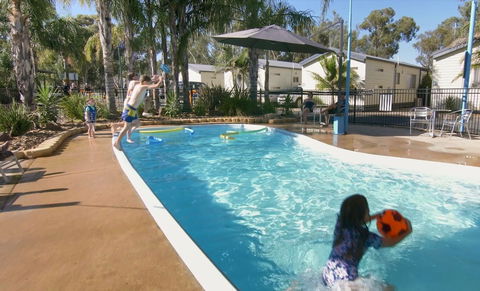 Murray River Holiday Park - Sunshine Coast Guide 1