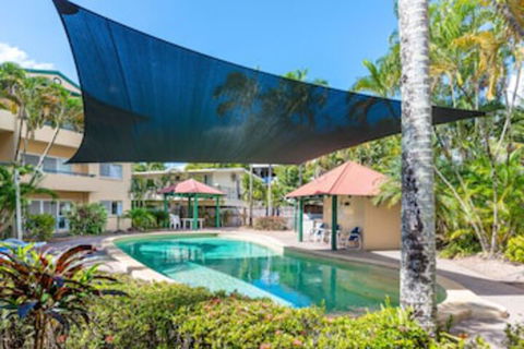Tradewinds McLeod Holiday Apartments - Sunshine Coast Guide 0