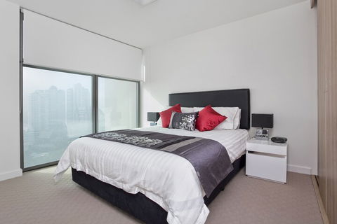 Quattro On Astor Apartments Brisbane By Restt - Sunshine Coast Guide 7