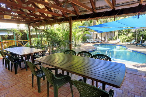 Habitat Resort - Sunshine Coast Guide 4
