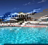 Opal Cove Resort - Sunshine Coast Guide