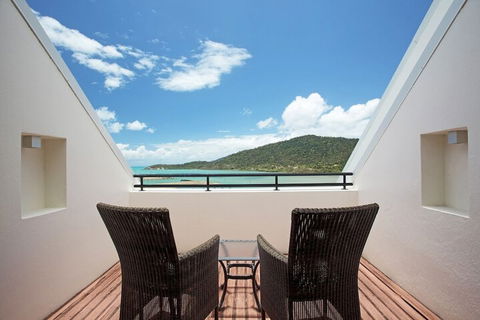At Blue Horizon Resort Apartments - Sunshine Coast Guide 3