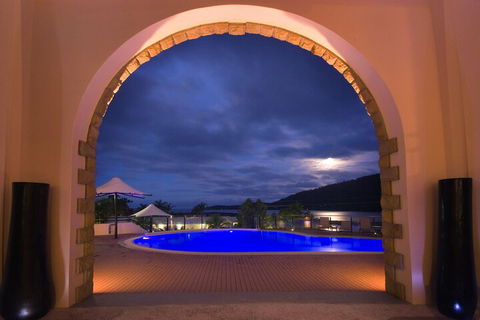 At Blue Horizon Resort Apartments - Sunshine Coast Guide 1