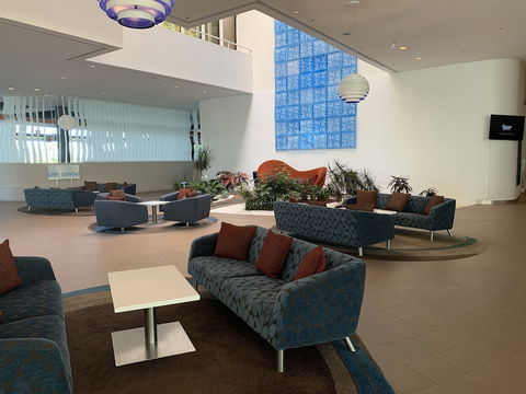 Hilton Cairns - Sunshine Coast Guide 5