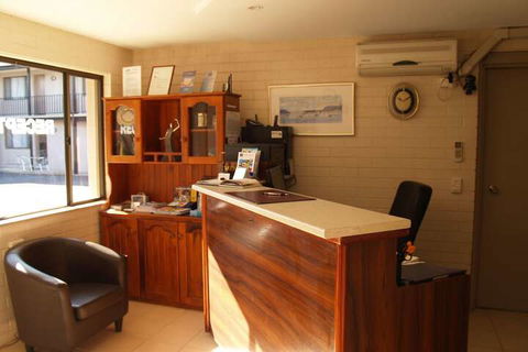 Pigeon House Motor Inn - Sunshine Coast Guide 7