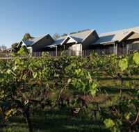 Hermitage Lodge - Sunshine Coast Guide