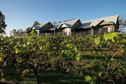 Hermitage Lodge - Sunshine Coast Guide 0