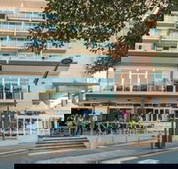 The Port Lincoln Hotel - Sunshine Coast Guide