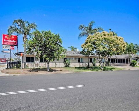Econo Lodge Moree Spa Motor Inn - Sunshine Coast Guide 2
