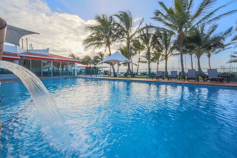 Mantra Mackay - Sunshine Coast Guide 2