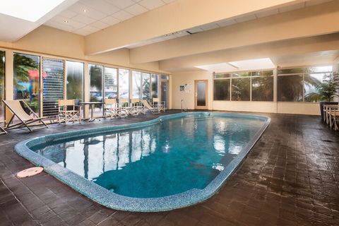 Bellevue On The Lakes - Sunshine Coast Guide 2