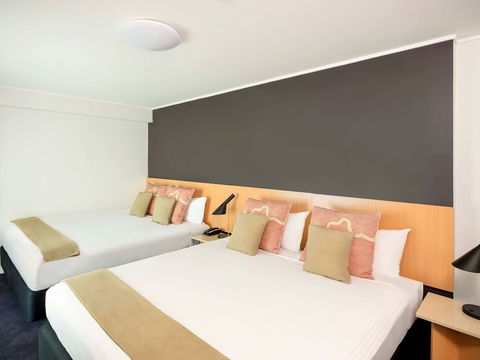 Ibis Sydney World Square - Sunshine Coast Guide 5